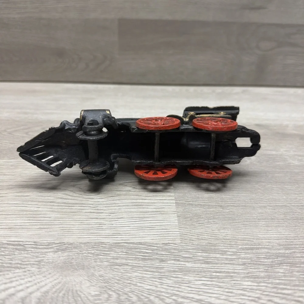 Cast-Iron Toy Train Steam Locomotive Engine & Tender Coal Train Car #50‎ Vintage